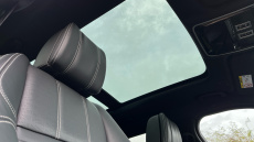 Land Rover Range Rover Velar 2.0 P250 R-Dynamic SE 5dr Auto Petrol Estate